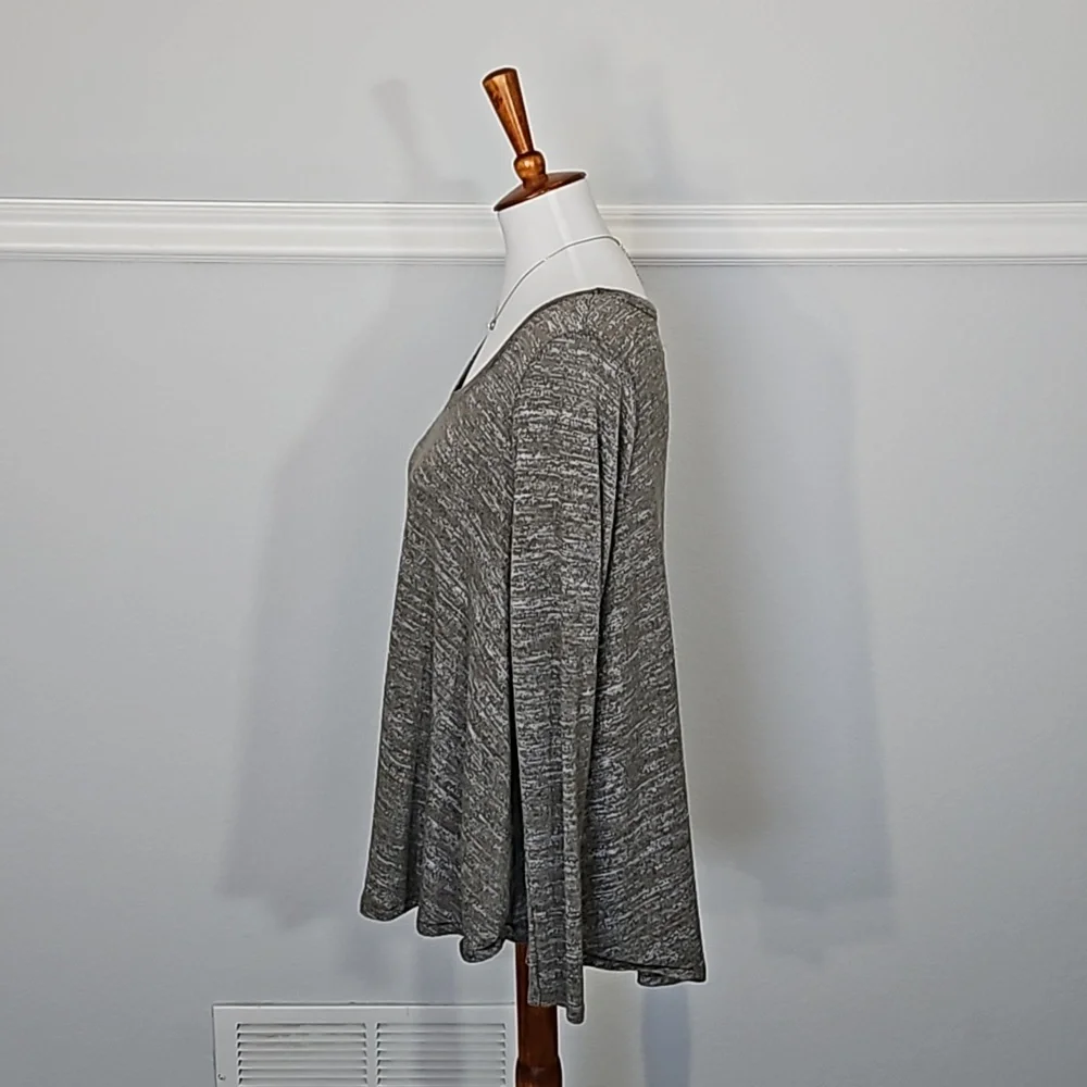 Aerie Long Sleeve Tight Knit Flowy V-neck Top Heather Green XS - Picture 11 of 13